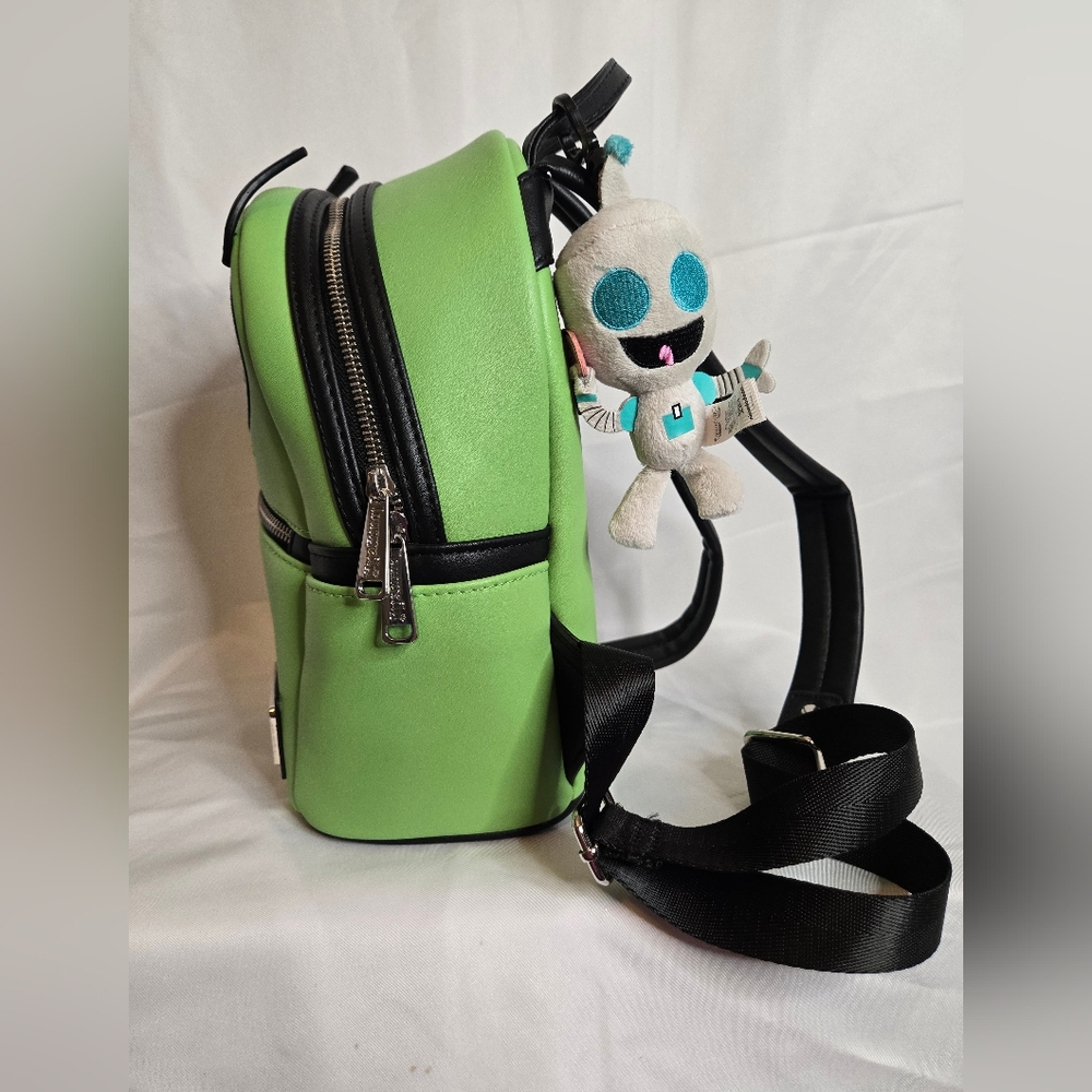 Rare Loungefly GIR Mini Backpack – Limited Edition Invader Zim – New + Bonus Plu - Picture 5 of 7